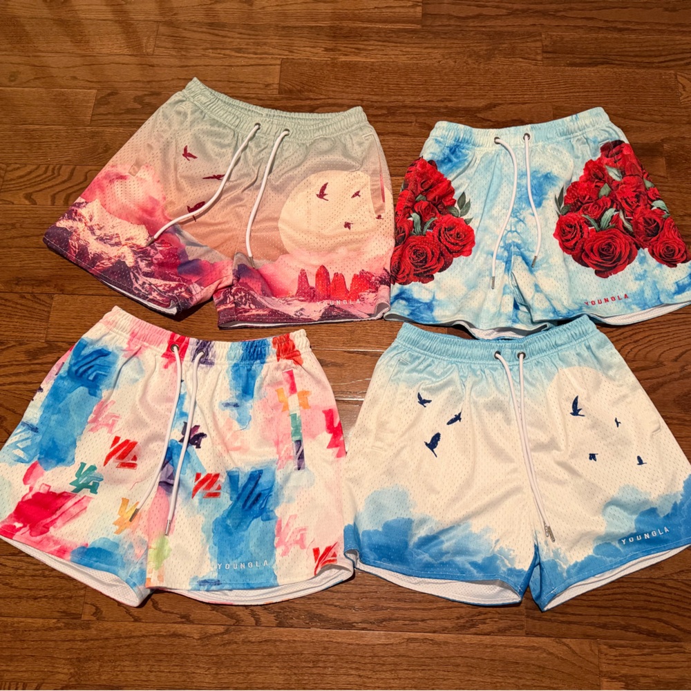 YoungLA   Adult Small mesh shorts